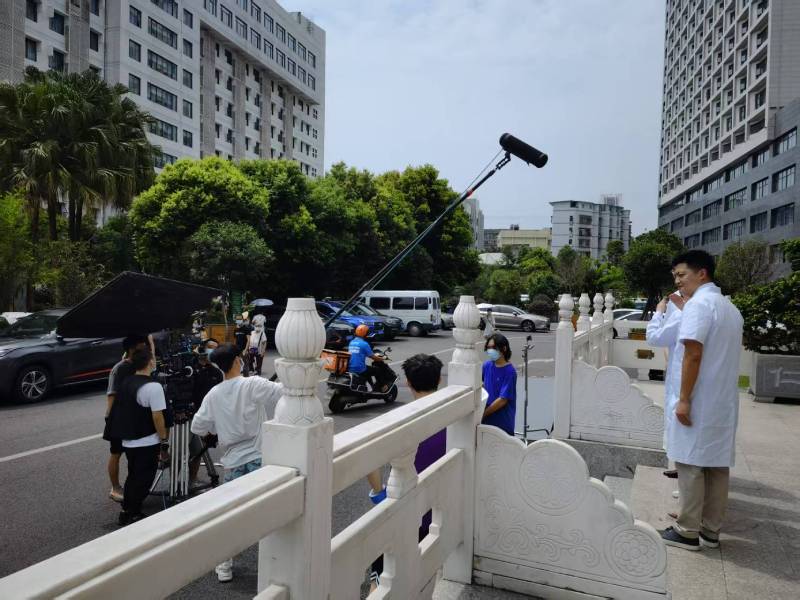 玄武区广告片拍摄公司低成本实现高规格制作的诀窍